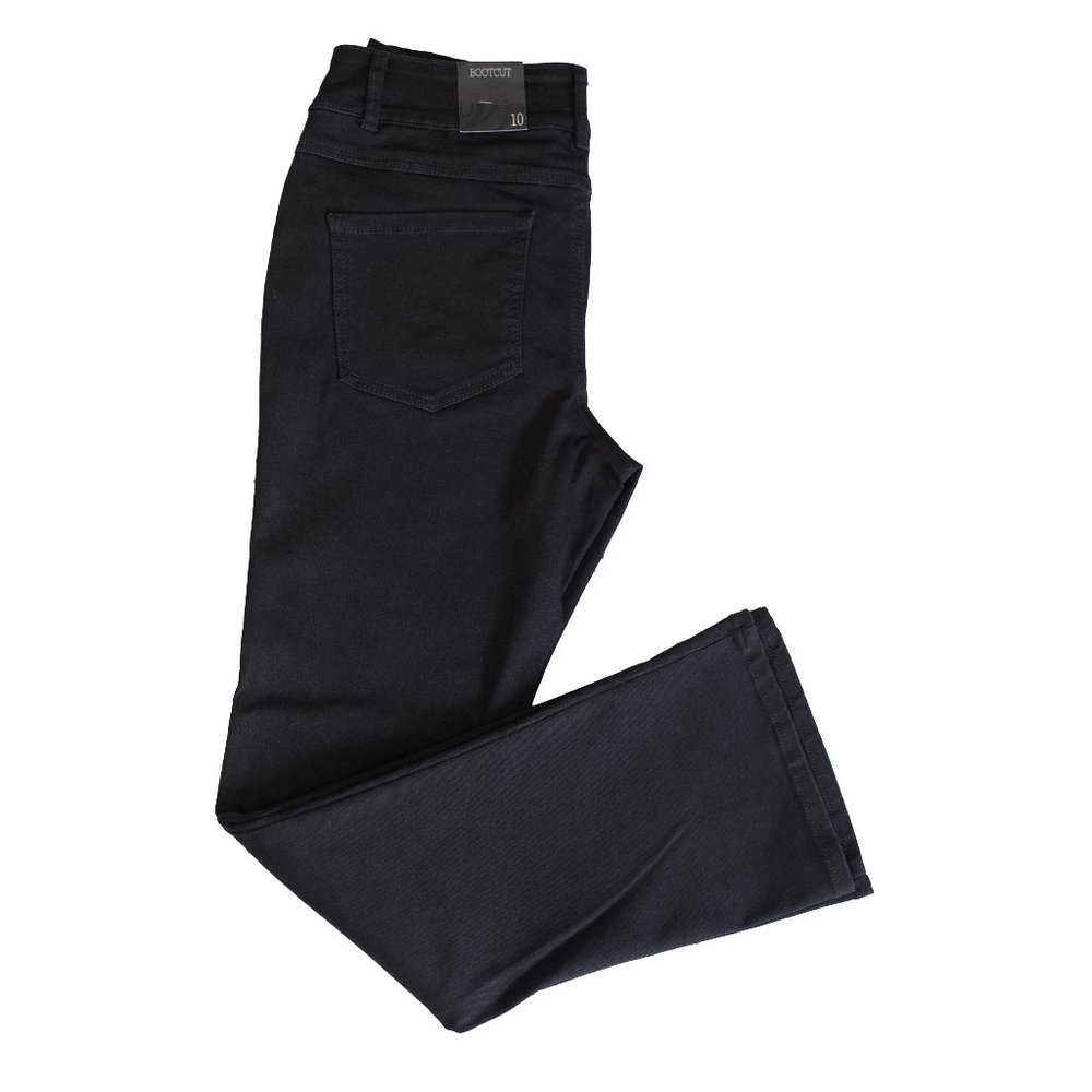Versona Modern women's Jeans Bootcut Black Wash Size 10 NWT